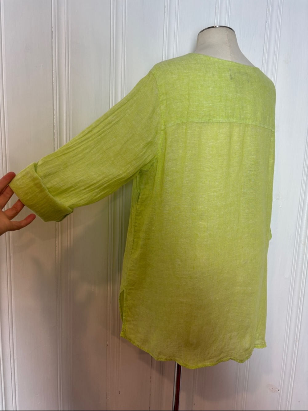 TAHARI 100% Linen Lime Green Button-Up Tunic Blouse - Plus Size 1X - Picture 4 of 6
